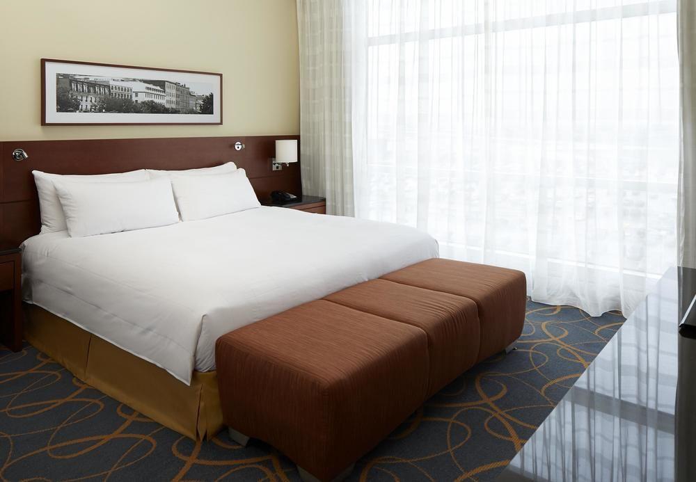 Marriott Montreal Airport In-Terminal Hotel Dorval Εξωτερικό φωτογραφία