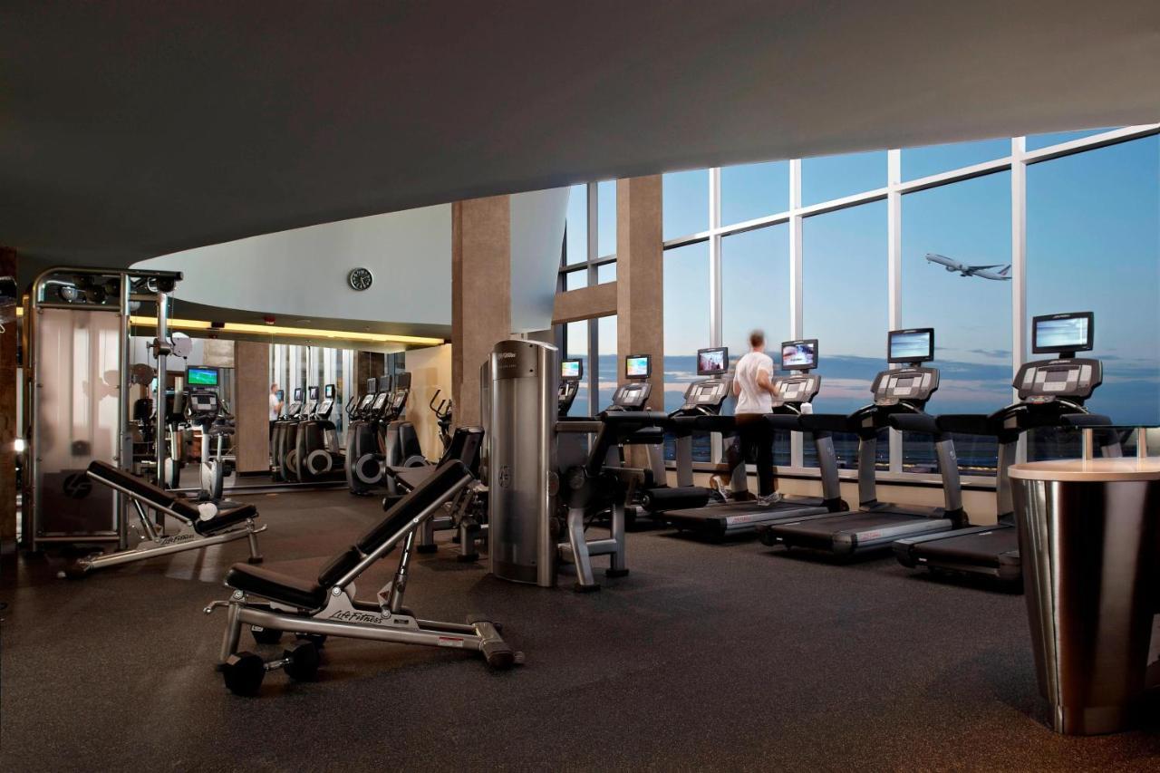 Marriott Montreal Airport In-Terminal Hotel Dorval Εξωτερικό φωτογραφία
