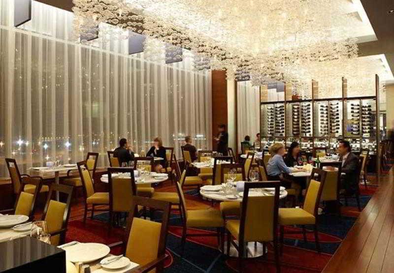 Marriott Montreal Airport In-Terminal Hotel Dorval Εξωτερικό φωτογραφία