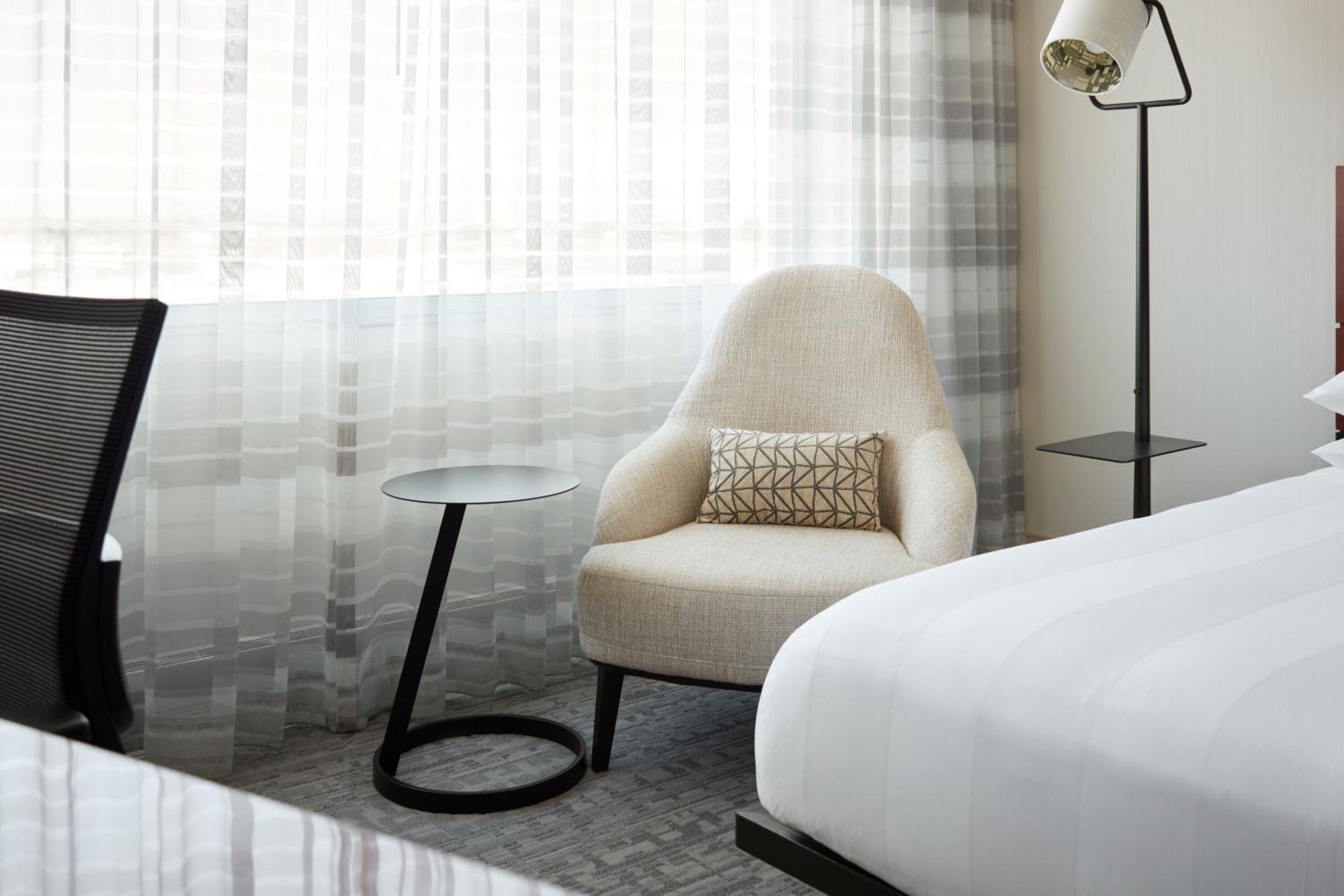 Marriott Montreal Airport In-Terminal Hotel Dorval Εξωτερικό φωτογραφία