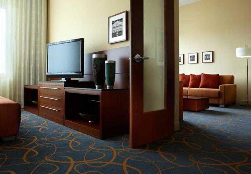 Marriott Montreal Airport In-Terminal Hotel Dorval Δωμάτιο φωτογραφία