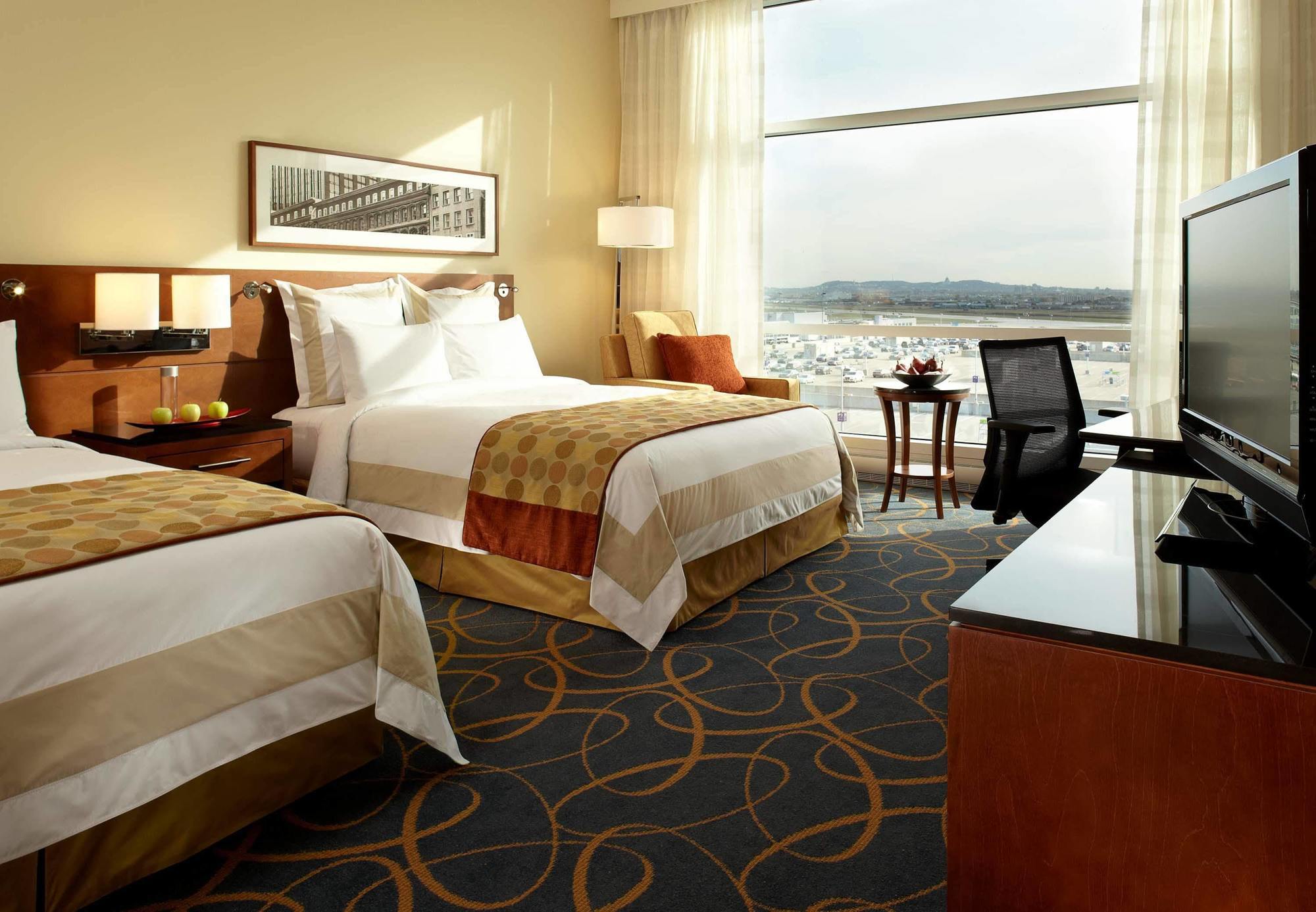 Marriott Montreal Airport In-Terminal Hotel Dorval Εξωτερικό φωτογραφία