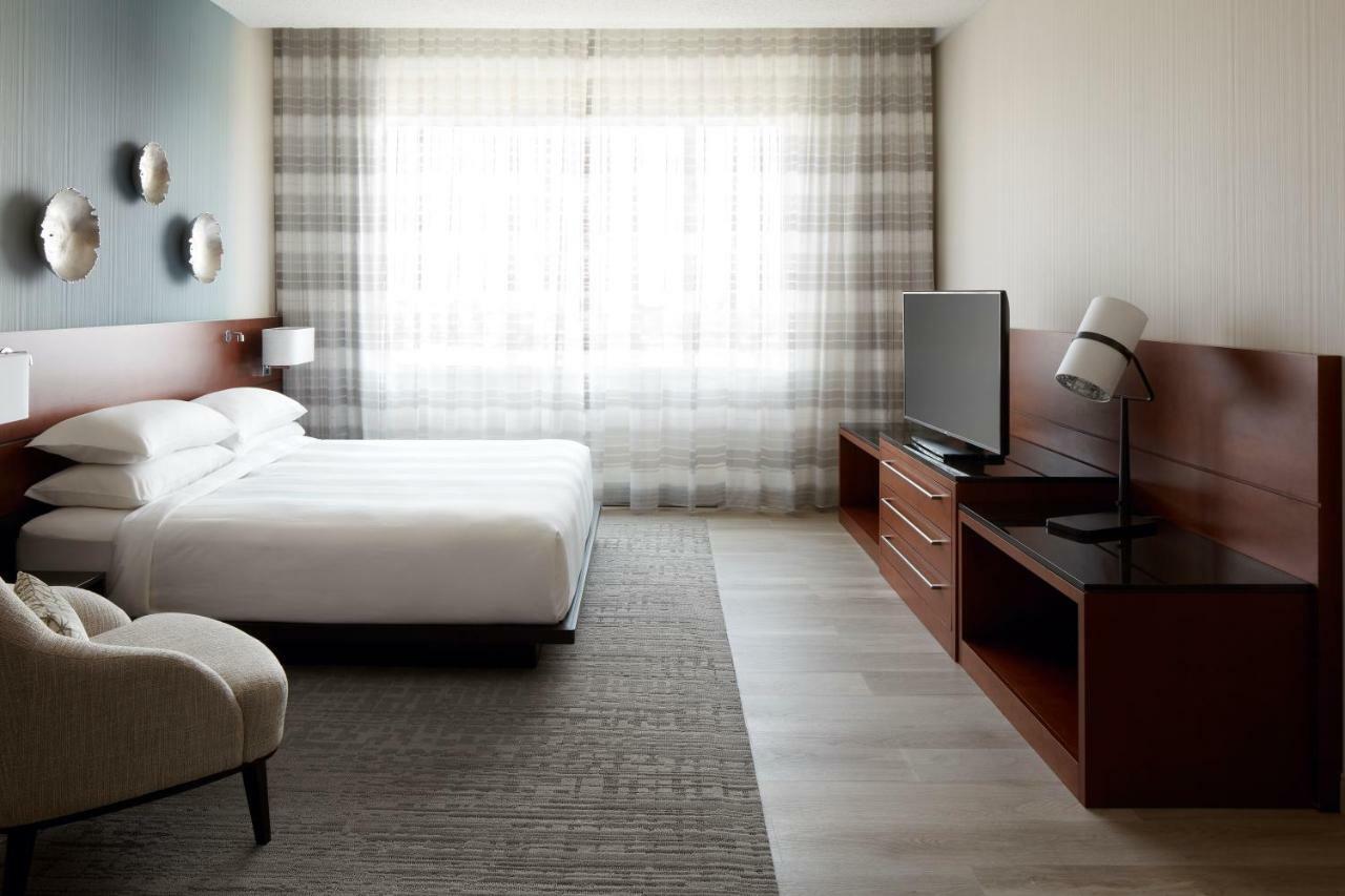 Marriott Montreal Airport In-Terminal Hotel Dorval Εξωτερικό φωτογραφία